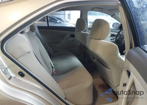 2010 Toyota Camry Le from USA, damaged, VIN 4T1BF3EK1AU068090